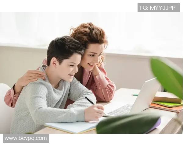 霍伊伦的传奇人生与时代背景的深度剖析与思考